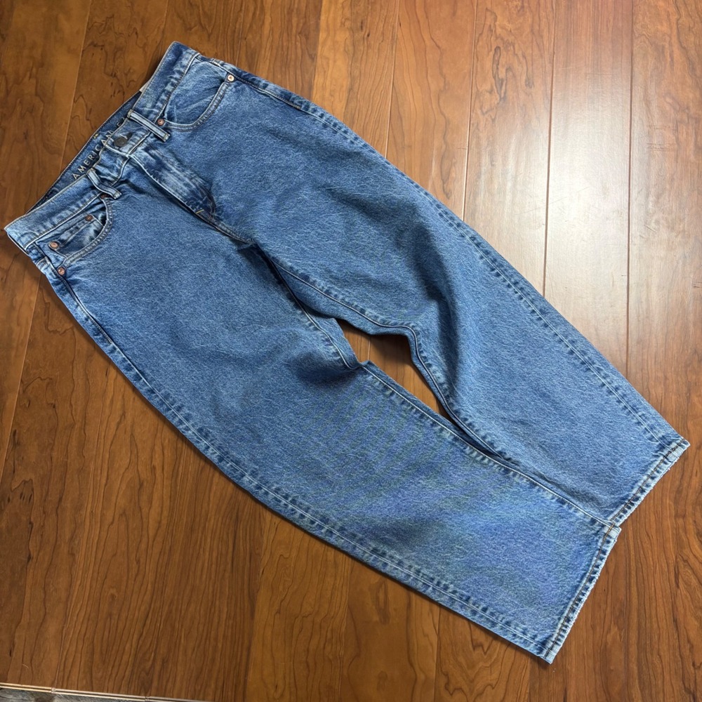 American Eagle Easy Flex Loose Fit Jeans 30x30 Washed Blue 0111-1114 NWT